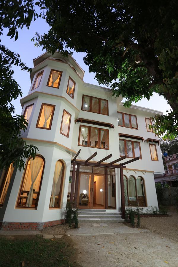 Mango Hill Inn Rangum Exterior foto