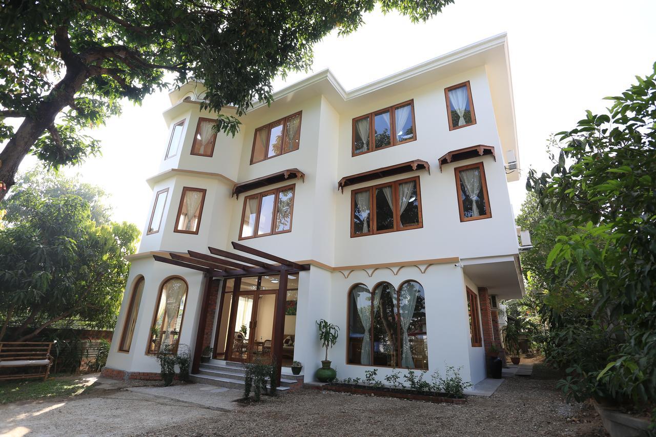 Mango Hill Inn Rangum Exterior foto